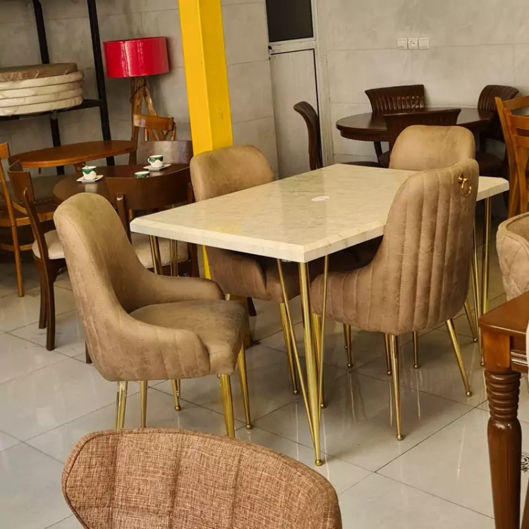 میز ناهار خوری 4نفره مدل پایه فلزی پسکرایه