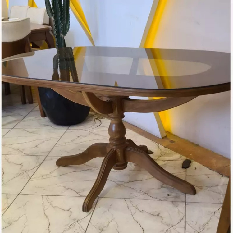 میز مدل پاتریس پسکرایه