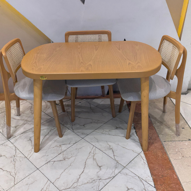 میز ناهار خوری ۴نفره مدل استار پسکرایه
